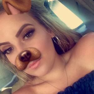 Meet your Posher, Cassie